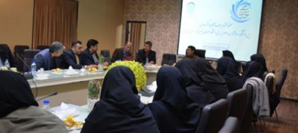 به مناسبت هفته کیفیت آموزشی در پردیس فاطمه زهرا (س) اصفهان برگزار شد:

نشست اساتید هیأت علمی و مدیرگروه های آموزشی استان اصفهان
 3