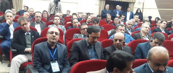 دکتر مهر محمدی در نخستین سمپوزیوم تربیت معلم تطبیقی:

کنش هنرمندانه ، بلیغ ترین عنوان برای معلم اثربخش 2