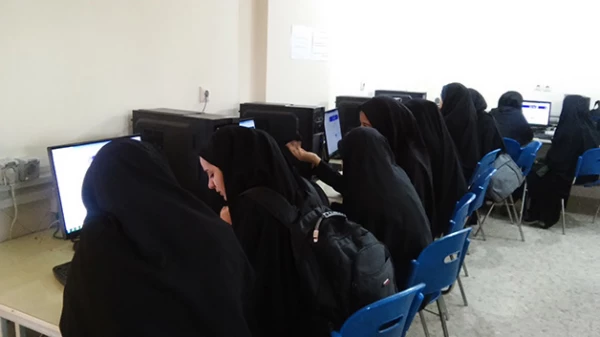 به همت امور دانشجویی:

برگزاری انتخابات شورای صنفی پردیس شهید باهنر شیراز به صورت آنلاین
 2