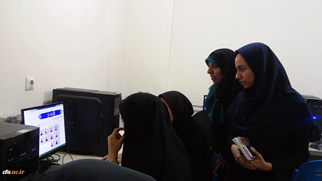 به همت امور دانشجویی:

برگزاری انتخابات شورای صنفی پردیس شهید باهنر شیراز به صورت آنلاین
 2