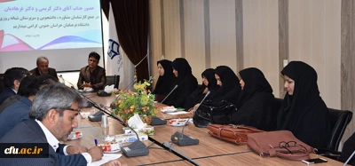 دکتر کریمی مدیر کل اداره  مشاوره بهداشت و سلامت دانشگاه فرهنگیان در پردیس های خراسان جنوبی :

 سرپرستان شبانه روزی اولین و موثر ترین افراد در مواجهه با دانشجویان