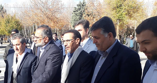 در راستای کنگره ملی بزرگداشت 12000 شهید استان آذربایجان غربی برگزار شد:

یادواره شهدای دانشجوی استان آذربایجان غربی
 
 3