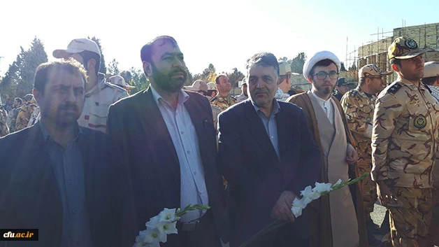 مدیران و دانشجویان دانشگاه فرهنگیان آذربایجان غربی با آرمان های والای شهدا و امام راحل تجدید میثاق کردند 4