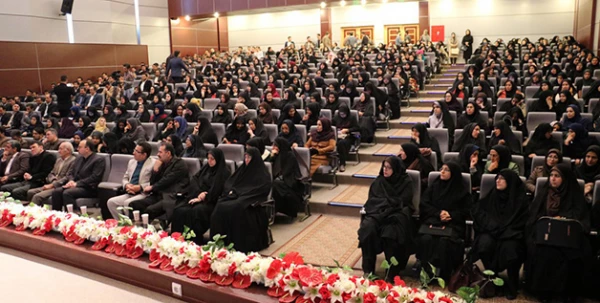 به همت دانشگاه فرهنگیان استان قزوین و اداره کل آموزش و پرورش استان برگزار شد:

اولین گردهمایی نومعلمان دانشگاه فرهنگیان استان قزوین وروری سالهای 91-92
 3