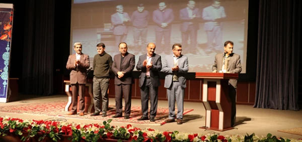 به همت دانشگاه فرهنگیان استان قزوین و اداره کل آموزش و پرورش استان برگزار شد:

اولین گردهمایی نومعلمان دانشگاه فرهنگیان استان قزوین وروری سالهای 91-92
 4