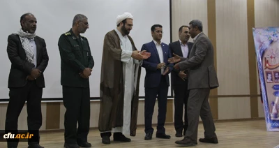 مدیر امور پردیس های هرمزگان گفت: 

تکریم خانواده معظم شهدا، نشر وانتقال پیام ها و رشادت های شهیدان وظیفه همه ماست