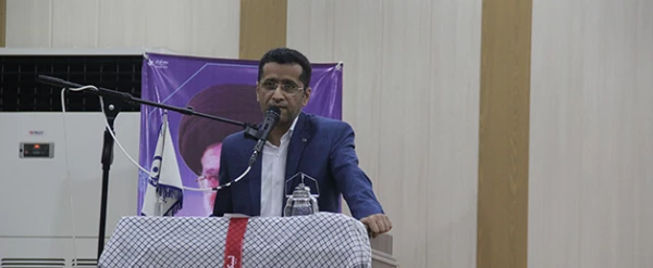 مدیر امور پردیس های هرمزگان گفت: 

تکریم خانواده معظم شهدا، نشر وانتقال پیام ها و رشادت های شهیدان وظیفه همه ماست
 4