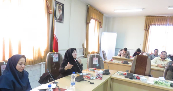 در دنشگاه فرهنگیان اراک برگزار شد:

کارگاه آموزش کاربرد قصه گویی و یادگیری لذت بخش
 2