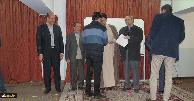 دکتر عباس زاده در جشن بزرگداشت روز دانشجو:

علم بدون اخلاق فاقد ارزش و مخرب است
 2