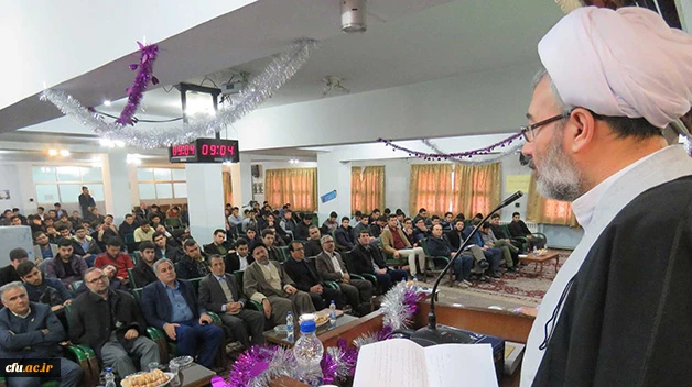 دکتر عباس زاده در جشن بزرگداشت روز دانشجو:

علم بدون اخلاق فاقد ارزش و مخرب است
 4