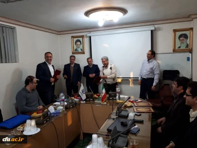 با حضور مدیرکل برنامه ریزی، خدمات و رفاه دانشجویی نتایج اجرای آزمایشی طرح اتوماسیون جدید تغذیه دانشگاه فرهنگیان در پردیس شهید بهشتی مشهد بررسی شد