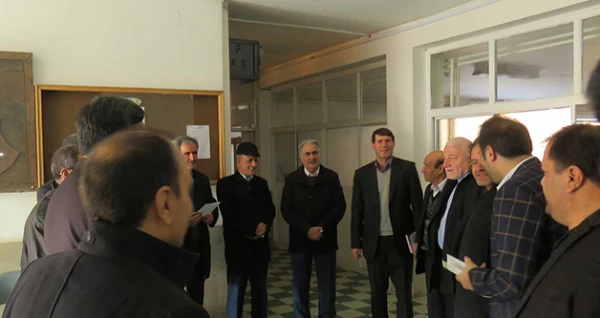 در جلسه مشترک با خیرین مدرسه ساز استان مورد تاکید قرار گرفت:

اقدام برای تشکیل مجمع خیرین دانشگاه فرهنگیان
 6