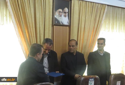 دکتر علیرضا علی صوفی در مراسم گرامیداشت هفته پژوهش و در جمع اعضای هیات علمی عنوان کرد:

نقطه عزیمت و روح پژوهش از پرسشگری آغاز می شود