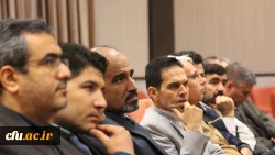 سرپرست دانشگاه در نشست صمیمی با کارکنان معاونت طرح و برنامه و توسعه منابع تاکید کرد:

اهمیت توجه به  تکریم و احترام در تمام سطوح دانشگاه 6