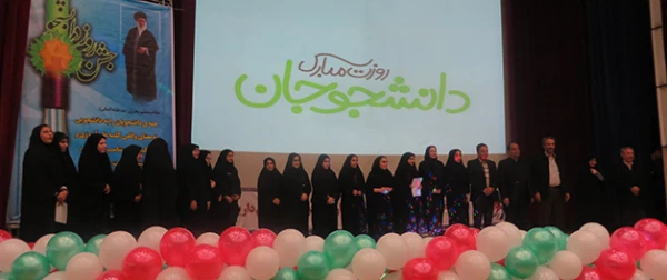 دکتر علیرضا علی صوفی در مراسم گرامیداشت روز دانشجو:

16 آذر روز دانشجو به نماد استکبار ستیزی و عدالت خواهی دانشجویان سربلند ایرانی اسلامی تبدیل شده است
 5