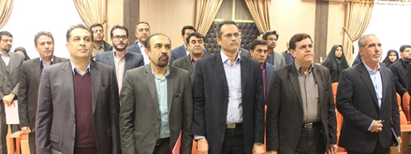 سرپرست دانشگاه در نشست با کارکنان حوزه ریاست عنوان کرد:

حوزه ریاست اصلی ترین خاکریز میدان رزم دانشگاه فرهنگیان است 2