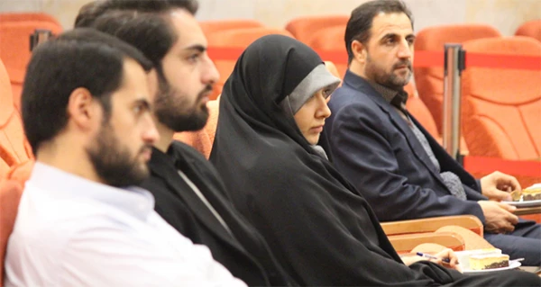 خنیفر در نشست با کارکنان دفتر نهاد نمایندگی مقام معظم رهبری:

دفاتر نهاد نمایندگی مقام معظم رهبری،  درختی تنومند،  به جا و  با نقش جامعیت در دانشگاه است 2