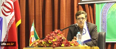 دکتر خنیفر در مراسم روز وحدت حوزه و دانشگاه در پردیس شهید مفتح تهران:

اساتید عصاره های تعلیم و تربیت هستند