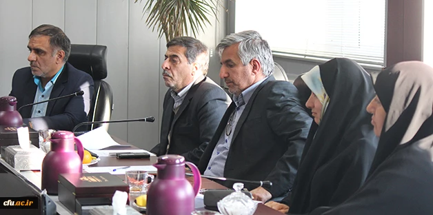 نشست با اساتید 3