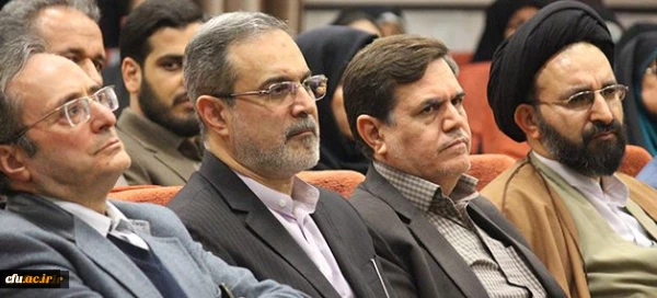 با حکم وزیر آموزش و پرورش «حسین خنیفر» به سمت « سرپرست دانشگاه فرهنگیان» منصوب شد