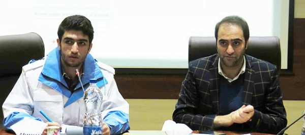 در پردیس علامه امینی (ره) تبریز برگزار شد:

نشست هم اندیشی کانون هلال احمر 
 4