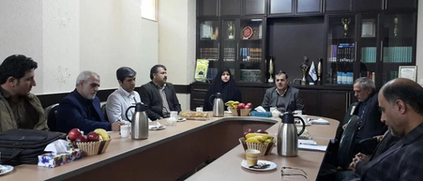 بازدیدمعاون پژوهش و فناوری دانشگاه از پردیس زینبیه به مناسبت هفته ی پژوهش 4