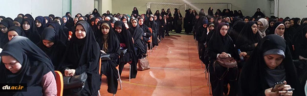 به مناسبت هفته ی پژوهش انجام شد:

دیدار معاون پژوهش و فناوری دانشگاه با استادان و دانشجومعلمان پردیس زینبیه پیشوا 6