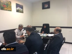 بررسی روش های مقابله با سوانح طبیعی و حوادث غیرمترقبه با حضور نمایندگان پژوهشکده سوانح طبیعی