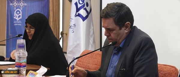 دکتر خنیفر در نشست صمیمی با کارکنان معاونت دانشجویی:
تاثیر حس خود نابسندگی در بروز خلاقیت و کسب پیشرفت ها