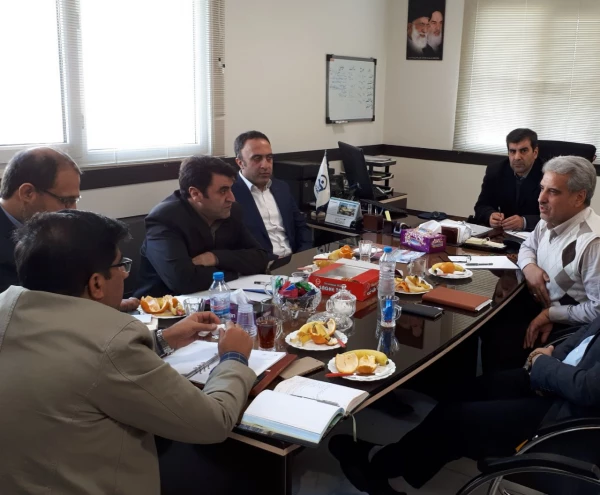 جلسه تصمیم گیری نهایی برای عقد قرارداد با شرکت «اتوماسیون تغذیه کالینان یزد»