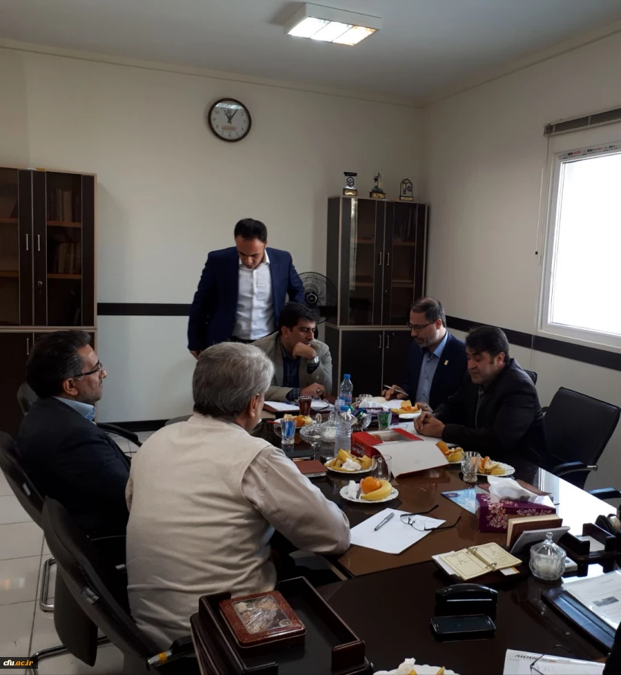 جلسه تصمیم گیری نهایی برای عقد قرارداد با شرکت «اتوماسیون تغذیه کالینان یزد» با حضور همه اعضای ستادی کارگروه ویژه اتوماسیون تغذیه برگزار شد