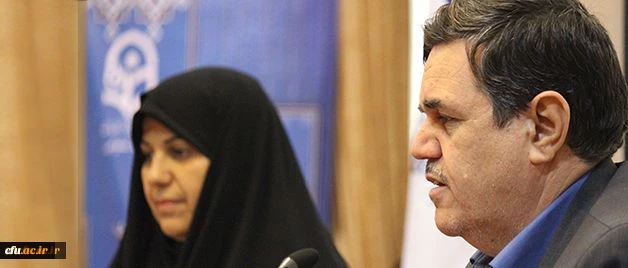 دکتر خنیفر در نشست صمیمی با کارکنان معاونت دانشجویی: