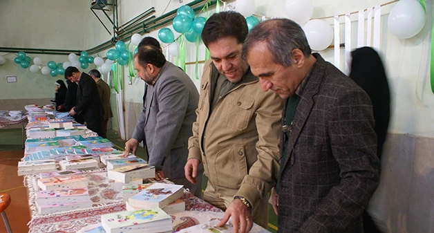 افتتاح نمایشگاه کتاب در پردیس زینبیه شهرستان های استان تهران 4