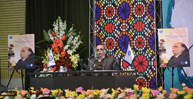 در دانشگاه فرهنگیان اراک برگزار شد:

 مراسم نکوداشت مقام علمی دکتر جلال الدین کزازی 4