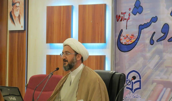 همایش بزرگداشت هفته پژوهش وتجلیل از پژوهشگران برتر دانشگاه فرهنگیان  استان قم 8