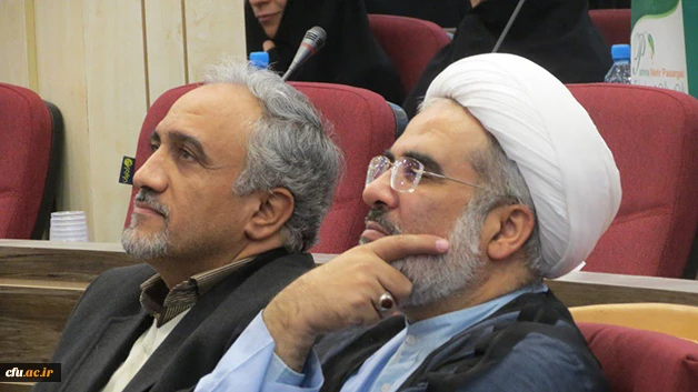 همایش بزرگداشت هفته پژوهش وتجلیل از پژوهشگران برتر دانشگاه فرهنگیان  استان قم 9