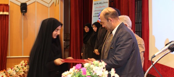 دکتر جودکی در همایش هفته پژوهش :

نگاه گسترده به پژوهش عامل پیشرفت جامعه 2