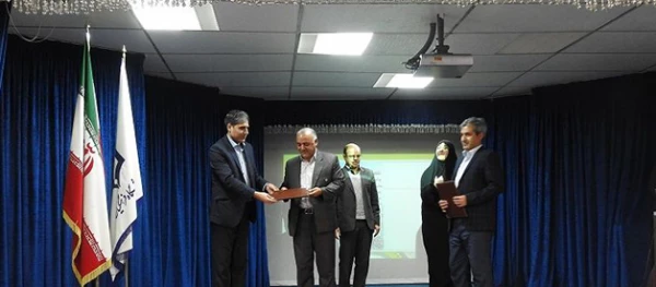 مراسم گرامی داشت هفته پژوهش در دانشگاه فرهنگیان استان زنجان با اعلام برترین های مرحله استانی به پایان رسید 3