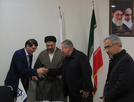 با حضور مسئول نظارت و ارزیابی ستاد اقامه نماز استان در دانشگاه فرهنگیان آذربایجان شرقی انجام شد:

تجلیل از رئیس و دبیر ستاد اقامه نماز دانشگاه فرهنگیان آذربایجان شرقی
 5