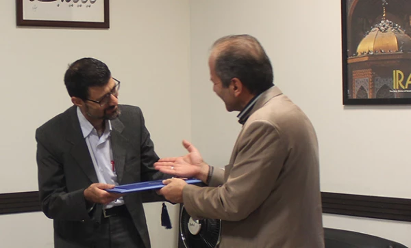 در معاونت دانشجویی دانشگاه انجام شد:

 تقدیر از برگزیدگان مسابقه کتابخوانی هفته بهداشت روان و روز کتابخوانی 3