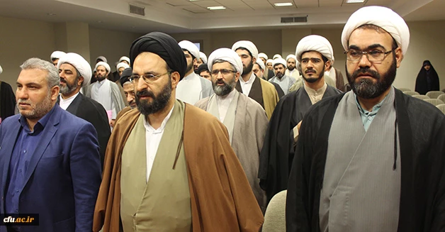 حجت الاسلام و المسلمین دادگر دومین دوره آموزش و مهارتی ائمه جماعات:

نقش بی بدیل روحانیون و عالمان دینی در تربیت اسلامی و انقلابی 2