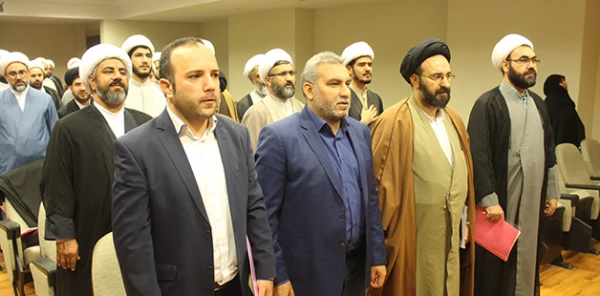 حجت الاسلام و المسلمین دادگر دومین دوره آموزش و مهارتی ائمه جماعات:

نقش بی بدیل روحانیون و عالمان دینی در تربیت اسلامی و انقلابی 6