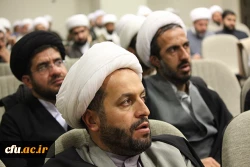 مشاور سیاسی نهاد نمایندگی مقام معظم رهبری:

باید به قلوب جوانان و دانشجویان راه یافت 4