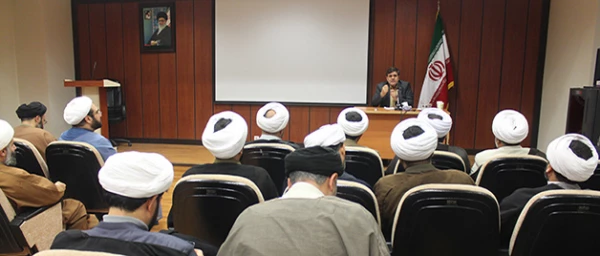 دکتر خنیفر درجلسه  با مسئولان نهاد نمایندگی مقام معظم رهبری: 

تربیت معلم قابل ترمیم است و باید به ریل اصلی خود بازگردد 5