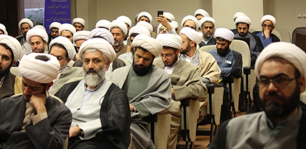 حجت الاسلام و المسلمین قرائتی عنوان کرد:

اعتقاد به کار معلمی است که باعث می شود تربیت معلم را به دریافت بیشتر رها نکنیم 5