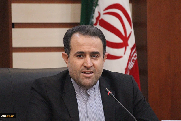 دکتر شفیعی در هفدهمین اجلاس مدیران عنوان کرد:

دانشگاه فرهنگیان حساس ترین مسئولیت را در ارتقاء سلامت اداری دارد 2