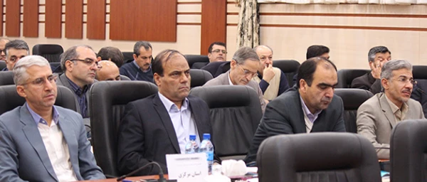 مدیر دفتر آموزش و بهسازی منابع انسانی دیوان محاسبات کشور عنوان کرد:

لزوم توجه جدی هیئت امناء به پیگیری آئین نامه ها و در صورت نیاز بازنگری 4