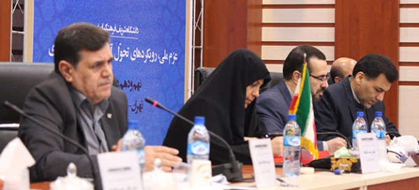 دکتر خنیفر عنوان کرد:

ارجحیت دانشگاه فرهنگیان آباد موثر بر دانشگاهی  آرام 9