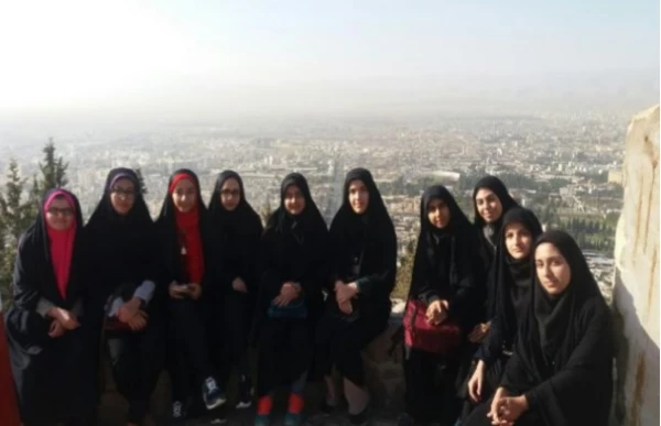 برگزاری مسابقات ورزشی به مناسبت هفته تربیت بدنی در پردیس های استان فارس