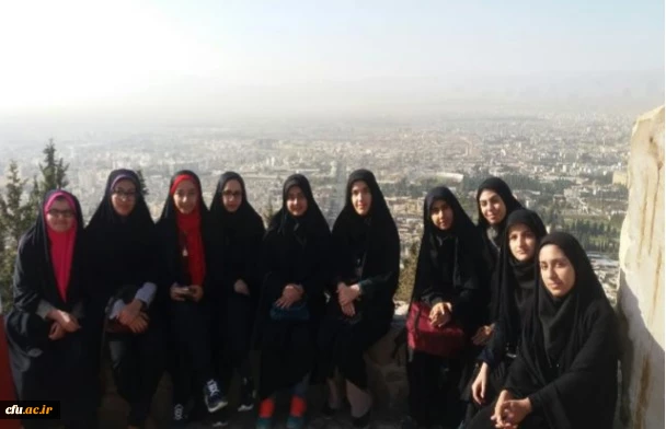 برگزاری مسابقات ورزشی به مناسبت هفته تربیت بدنی در پردیس های استان فارس